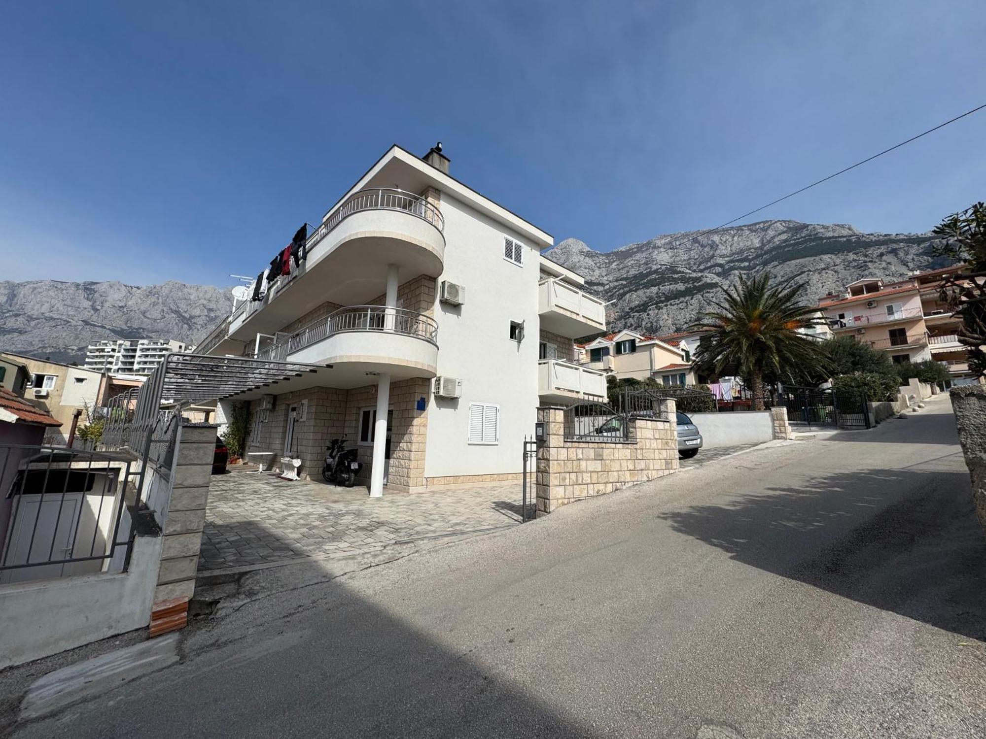 Apartment Makarska M&I, Free Private Parking Esterno foto